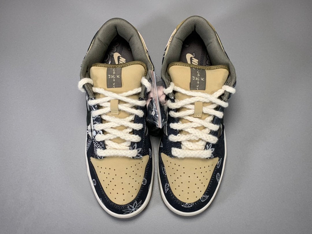 nike sb dunk travis scott low brown suede sneakers collaboration men limited