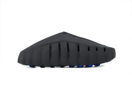 Nike Mind 001 Slide x Fragment Black minimalist premium slide sandal side view