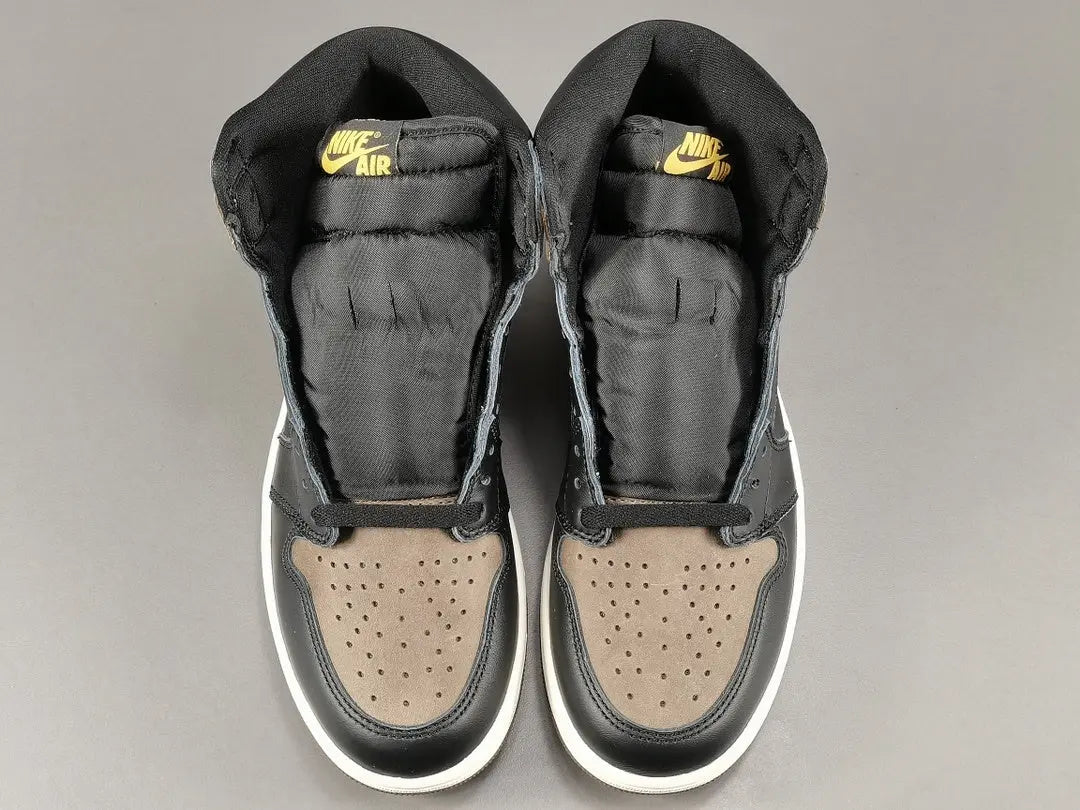 Jordan 1 Retro High Palomino sneakers with black leather and brown suede