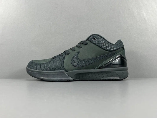 NIKE Kobe 4 Protro Gift of Mamba basketball sneaker, low-top design