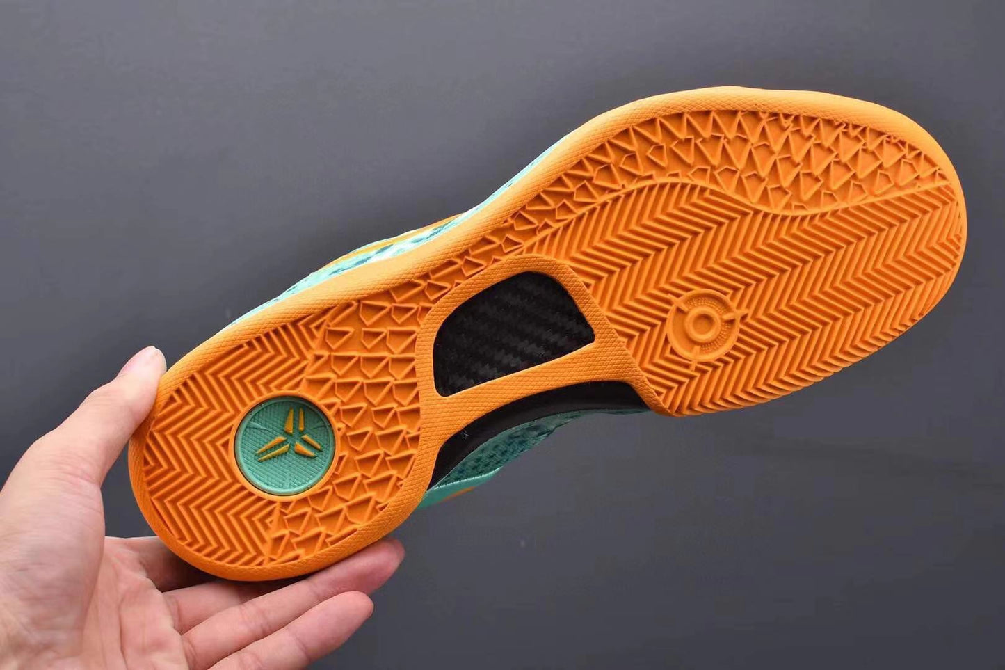 Nike Kobe 8 Green Glow Laser Orange basketball shoes mens performance sneakers