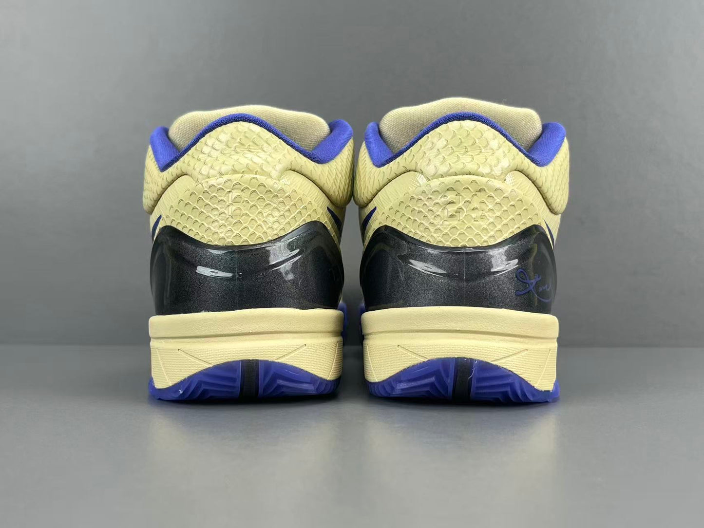 NIKE Kobe 4 Protro FC Barcelona Team Gold basketball sneaker, low-top