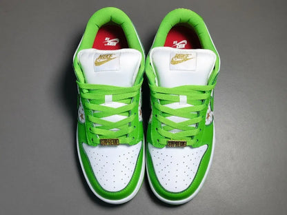 Nike SB Dunk Low Supreme Stars Mean Green skate shoes premium leather