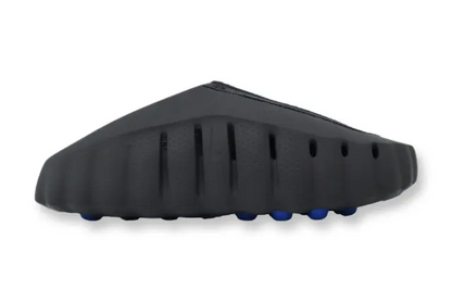 Nike Mind 001 Slide x Fragment Black minimalist premium slide sandal side view