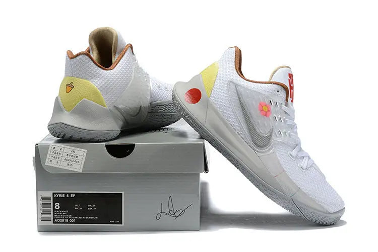 Nike Kyrie 2 x SpongeBob Sandy Cheeks basketball shoes – orange and white low-top sneakers with character-inspired design and Zoom Air cushioning