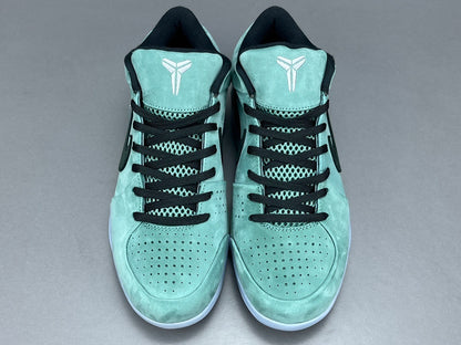 NIKE Kobe 4 Protro Girl Dad basketball sneaker, low-top design, premium style