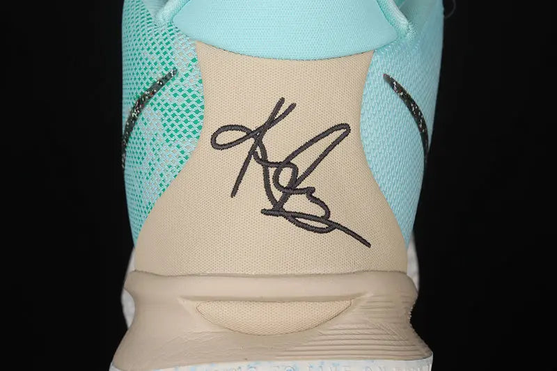 Nike Kyrie 7 Copa men's basketball shoes sneakers
