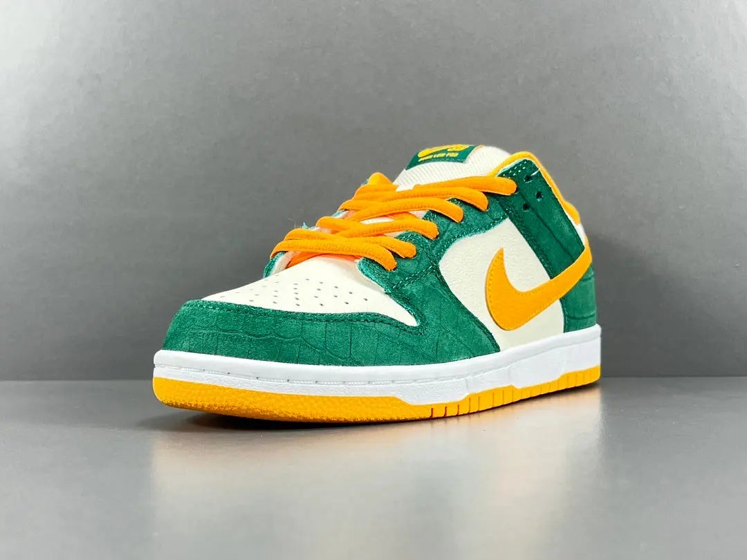 Nike SB Dunk Legion Pine Kumquat low top skate sneaker side view green orange