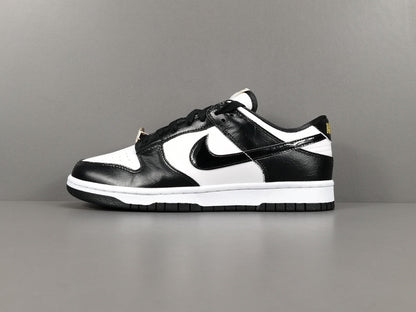 NIKE DUNK x WORLD CHAMPS BLACK WHITE Replico