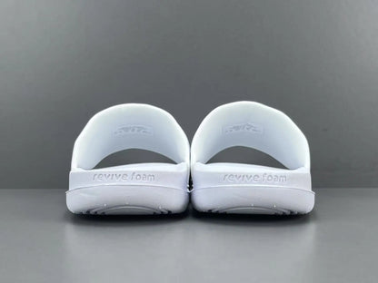 Nike Kobe Offcourt Slide Triple White comfortable basketball slides casual sportswear footwear
