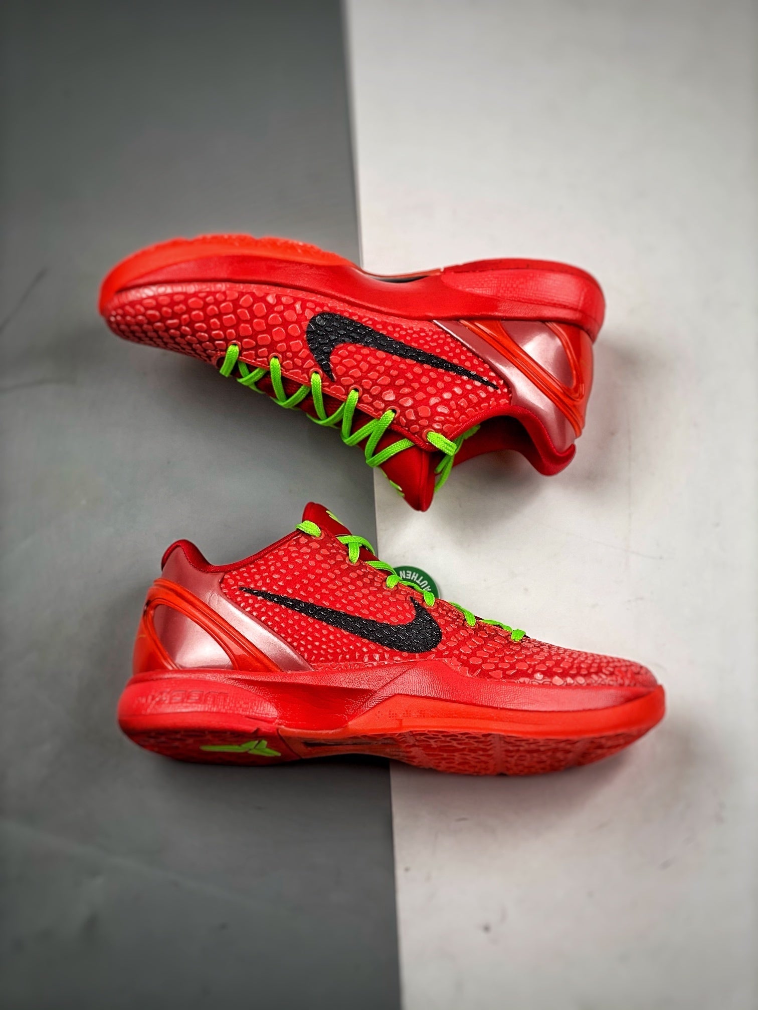 Nike Kobe 6 Protro Reverse Grinch basketball shoes green and black festive design
