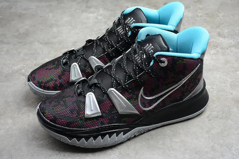 Nike Kyrie 7 x Pixel Camo basketball shoes – low-top sneakers with pixel camouflage design, Zoom Air cushioning, and court performance