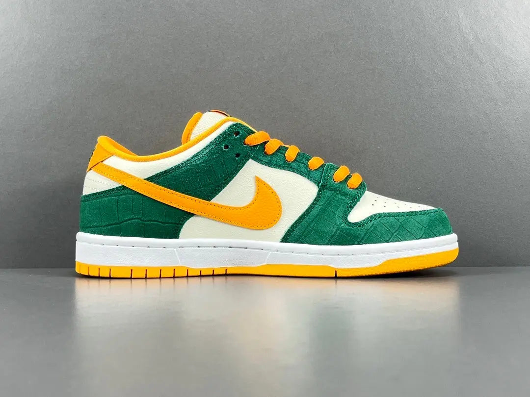 Nike SB Dunk Legion Pine Kumquat low top skate sneaker side view green orange