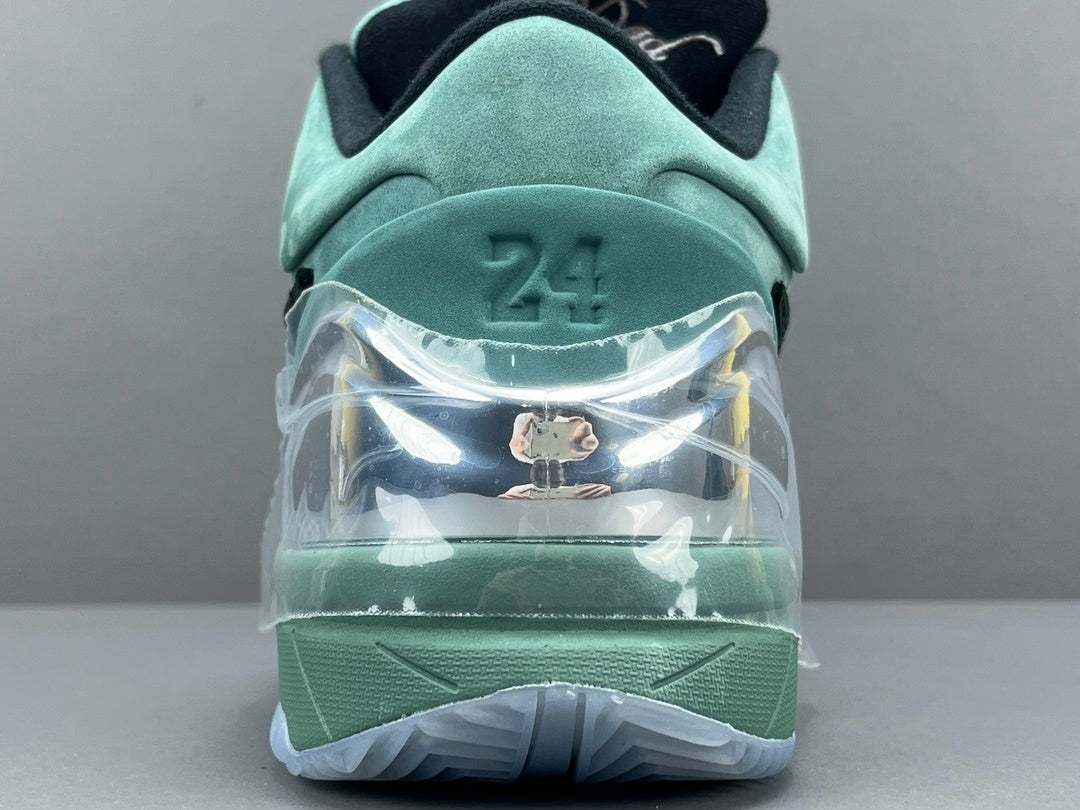 NIKE Kobe 4 Protro Girl Dad basketball sneaker, low-top design, premium style