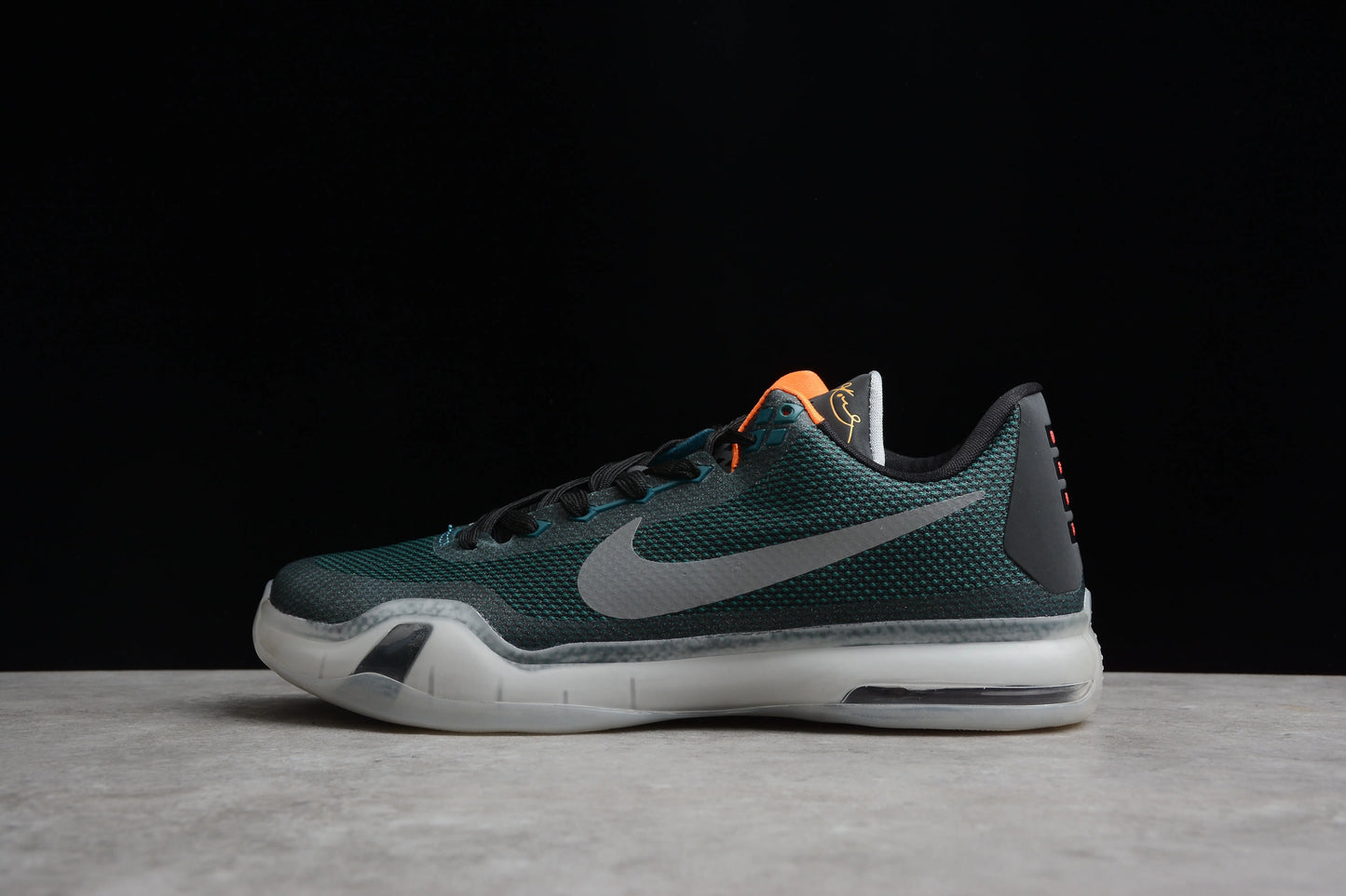 Nike Kobe 10 Flight basketball shoes mens performance sneakers elite