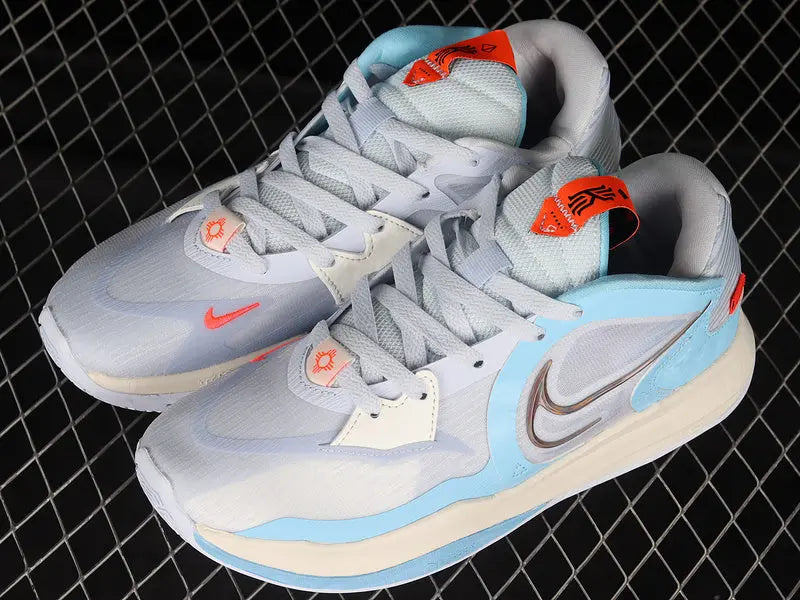 Nike Kyrie Low 5 x Nets basketball shoes – black and white low-top sneakers with Zoom Air cushioning and Brooklyn-inspired design