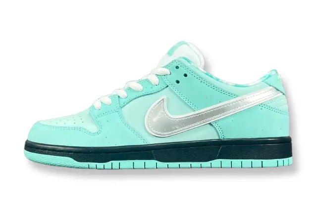 Nike SB Dunk Tiffany Lobster low top sneaker side view aqua white