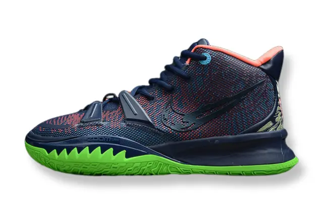 Nike Kyrie 7 x Midnight Navy basketball shoes – low-top sneakers with dark navy colorway and Zoom Air cushioning