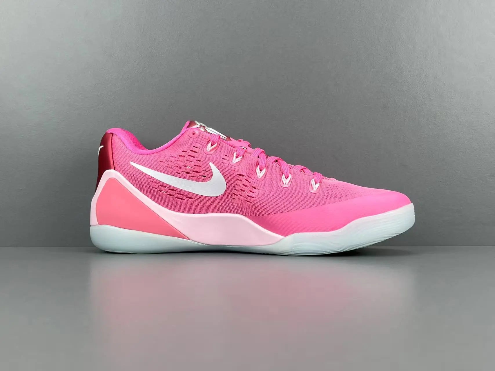 Nike Kobe 9 EM Low Protro Kay Yow Think Pink basketball shoes mens sneakers