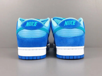 Nike SB Dunk Blue Raspberry low top skate sneaker side view