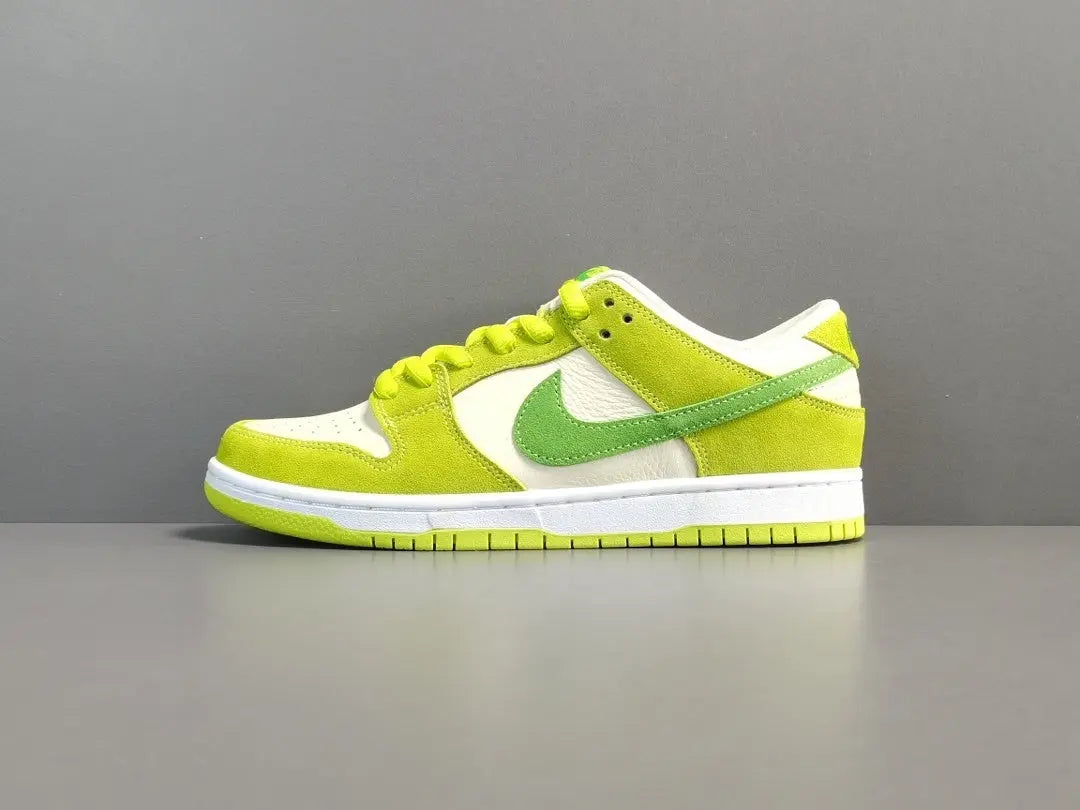 Nike SB Dunk Low Green Apple skate shoes premium leather comfortable cushioning