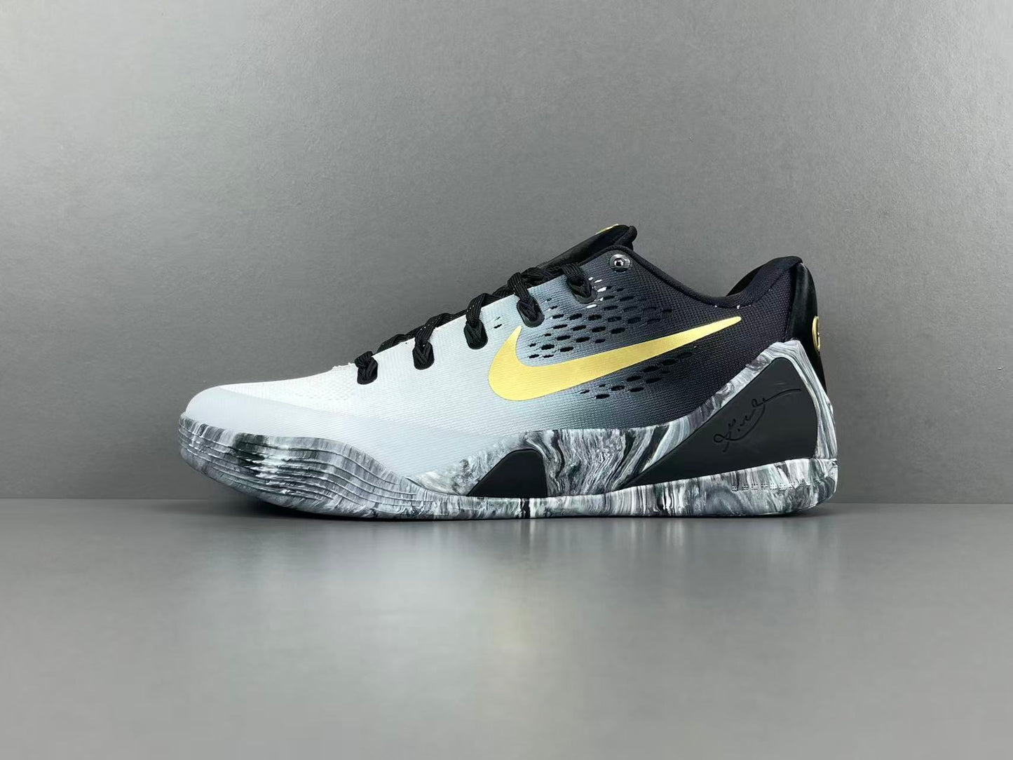 Nike Kobe 9 EM Low Protro Mambacita basketball shoes black gold mens sneakers