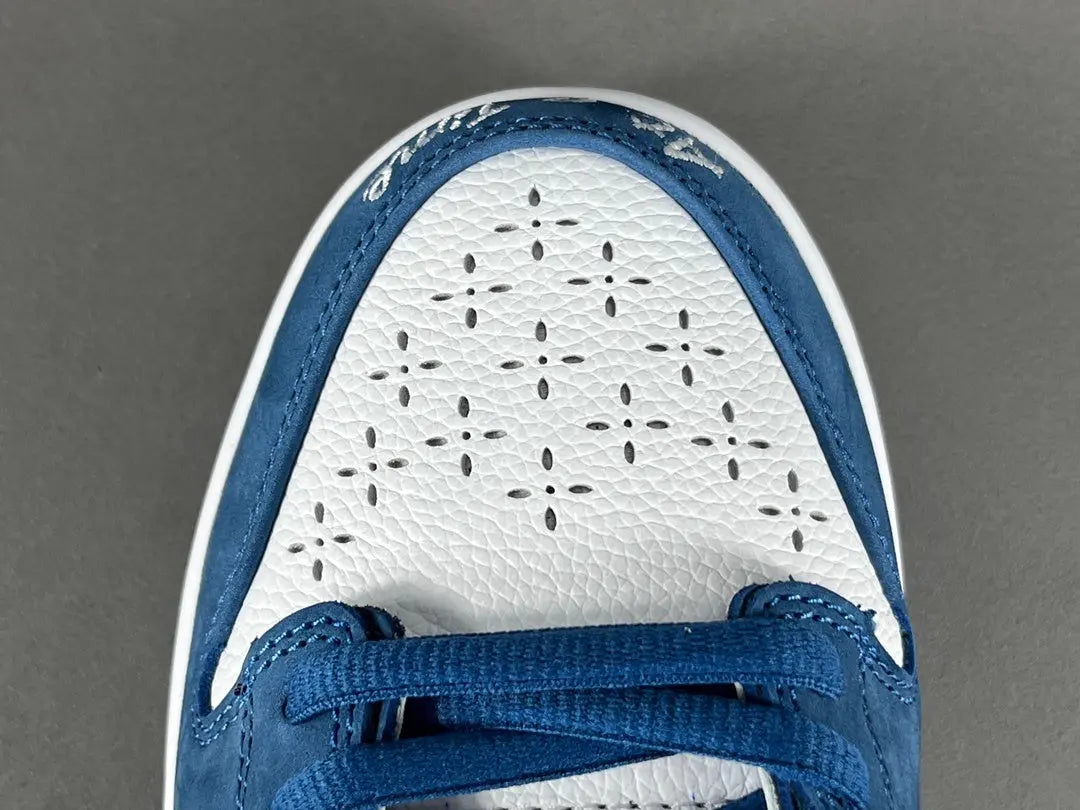 Nike SB Dunk Low Born X Raised One Block At A Time limited edition white blue silver sneaker