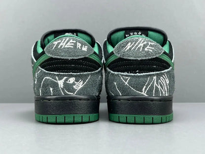 Nike SB Dunk Anthracite Gorge Green low top skate sneaker side view
