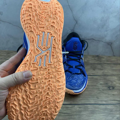 Nike Kyrie 7 x Sisterhood basketball shoes – blue Hyper Royal sneakers with Melon Tint accents and Zoom Air cushioning for performance
