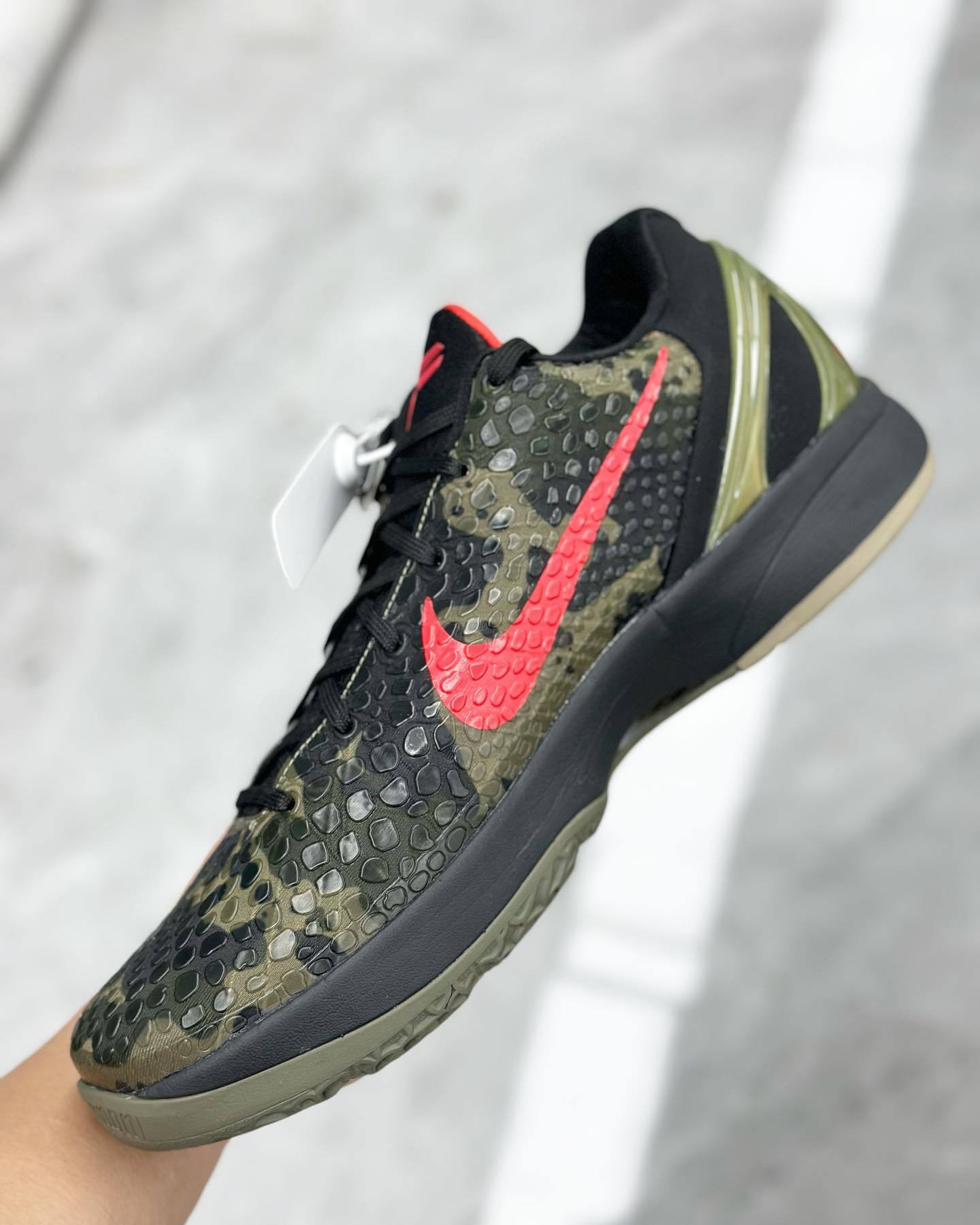 Nike Kobe 6 Italian Camo basketball shoes featuring military inspired camouflage pattern
