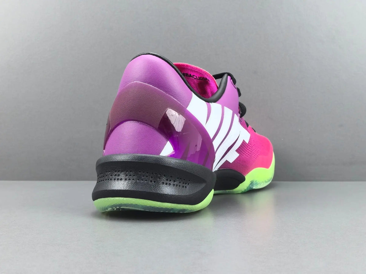 Nike Kobe 8 Protro Mambacurial heel counter with translucent detail and Kobe signature branding
