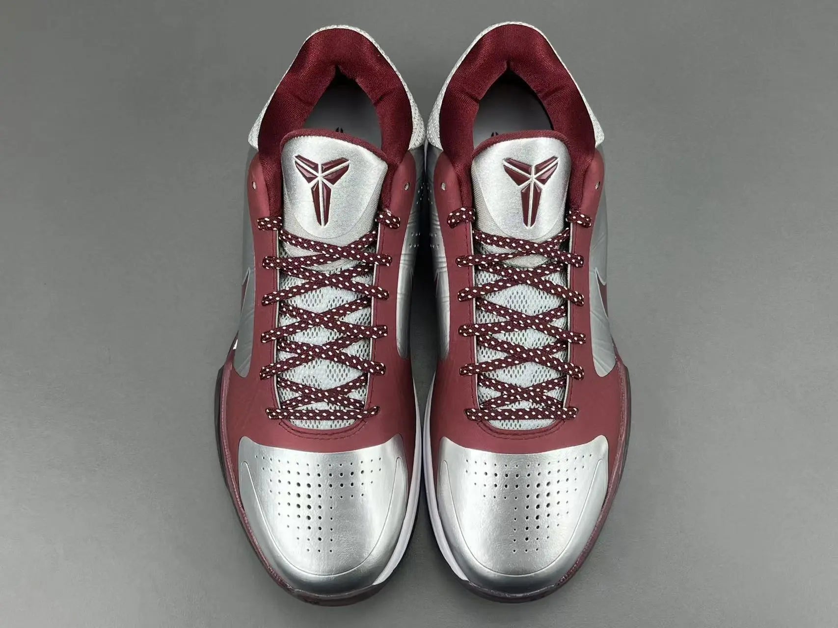 NIKE KOBE 5 LOWER MERION ACES AWAY BASKETBALL SHOES LIMITED EDITION
