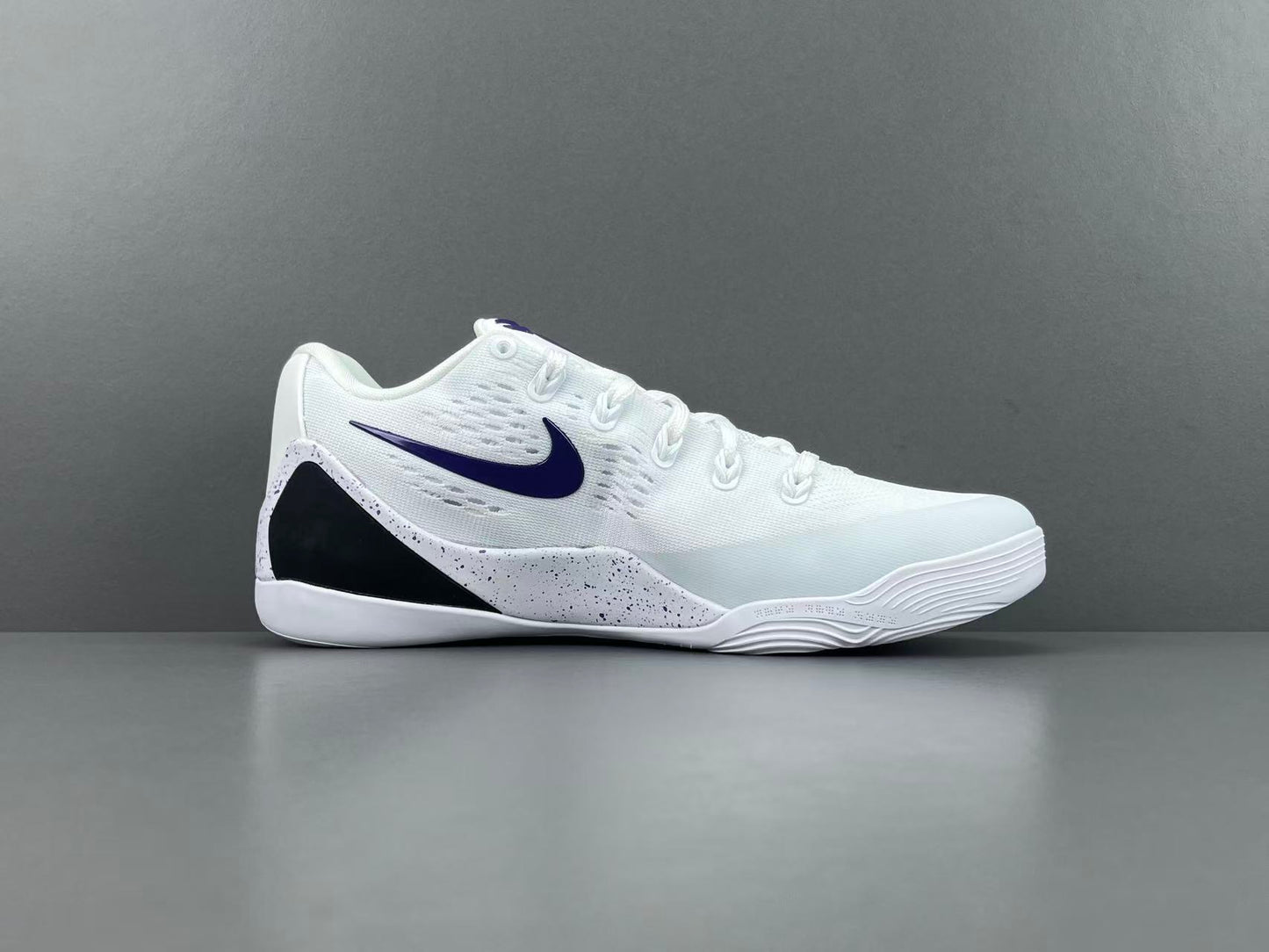 Nike Kobe 9 Elite Low EM White Court Purple basketball shoes mens sneakers
