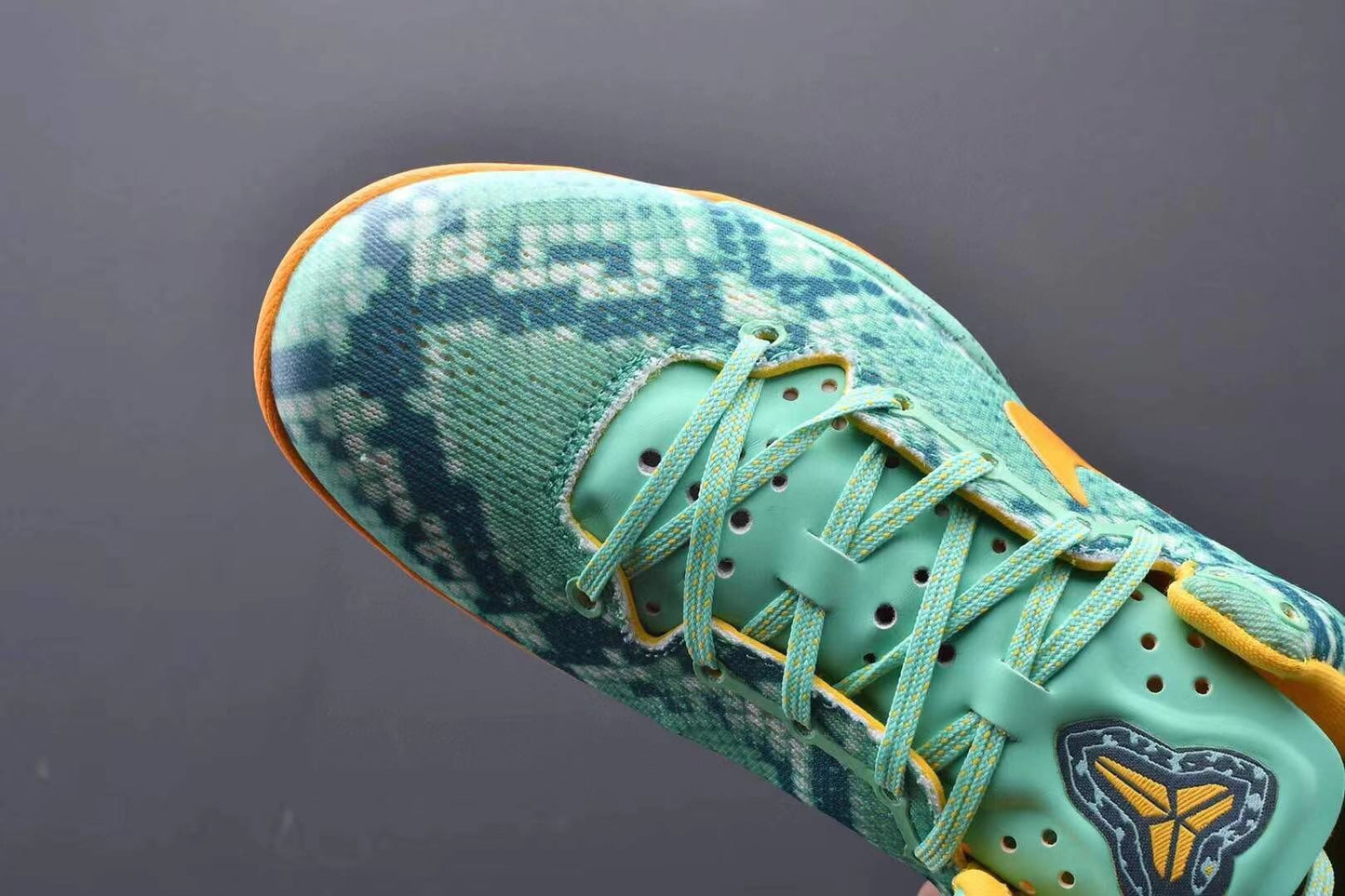 Nike Kobe 8 Green Glow Laser Orange basketball shoes mens performance sneakers
