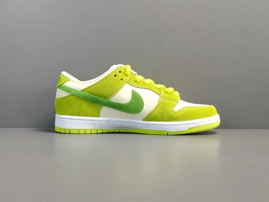 Nike SB Dunk Low Green Apple skate shoes premium leather comfortable cushioning