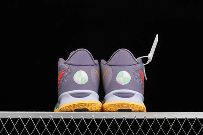 Nike Kyrie 7 x Daybreak basketball shoes – low-top sneakers with sunrise-inspired colorway, Zoom Air cushioning, and performance traction
