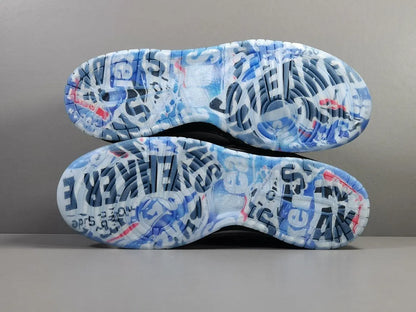 Nike SB Dunk x Staple Panda Pigeon limited edition black white sneakers
