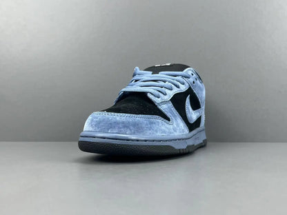 Nike SB Dunk Supreme 94 Ocean Fog low top sneaker side view grey white