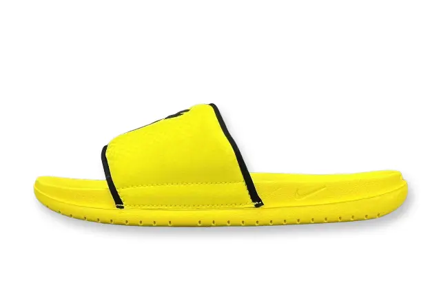 Nike Kobe Offcourt Slide Lightning yellow comfortable basketball slides casual sportswear footwear