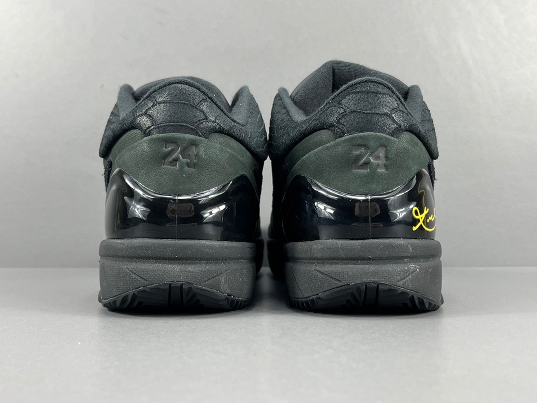 NIKE Kobe 4 Protro Gift of Mamba basketball sneaker, low-top design