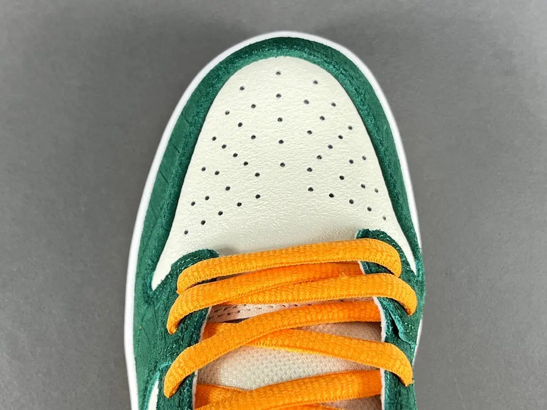 Nike SB Dunk Legion Pine Kumquat low top skate sneaker side view green orange
