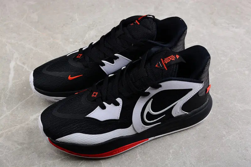 Nike Kyrie Low 5 x Dominoes basketball shoes – low-top sneakers with black-and-white domino pattern, Zoom Air cushioning, and elite court performance