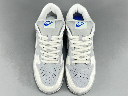 Nike SB Dunk Low London sneaker premium leather suede limited edition skateboarding streetwear shoe