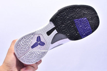 Nike Zoom Kobe 5 x Inline basketball shoes in black and white colorway
