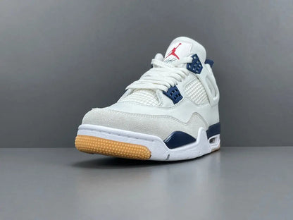 Air Jordan 4 SB Navy sneakers side view skate collaboration retro basketball shoes
