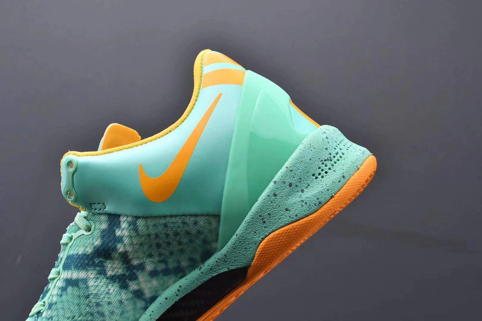 Nike Kobe 8 Green Glow Laser Orange basketball shoes mens performance sneakers
