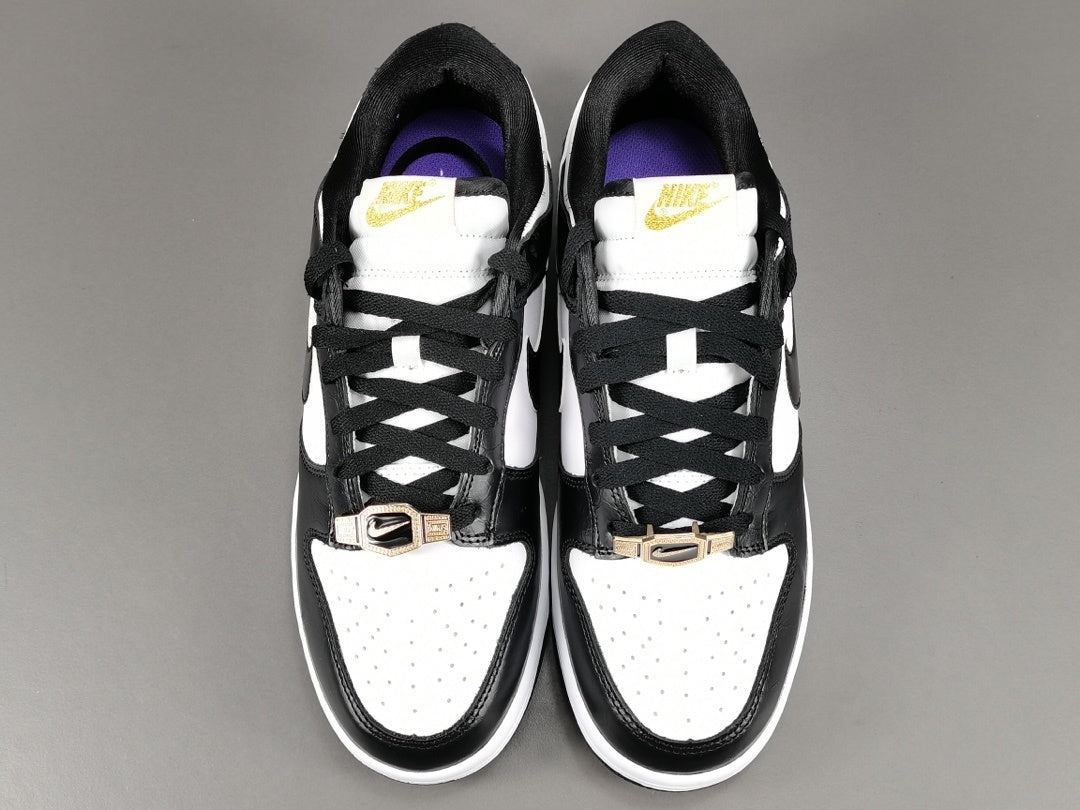 NIKE DUNK x WORLD CHAMPS BLACK WHITE Replico