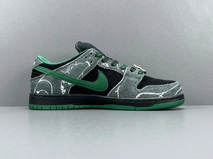 Nike SB Dunk Anthracite Gorge Green low top skate sneaker side view