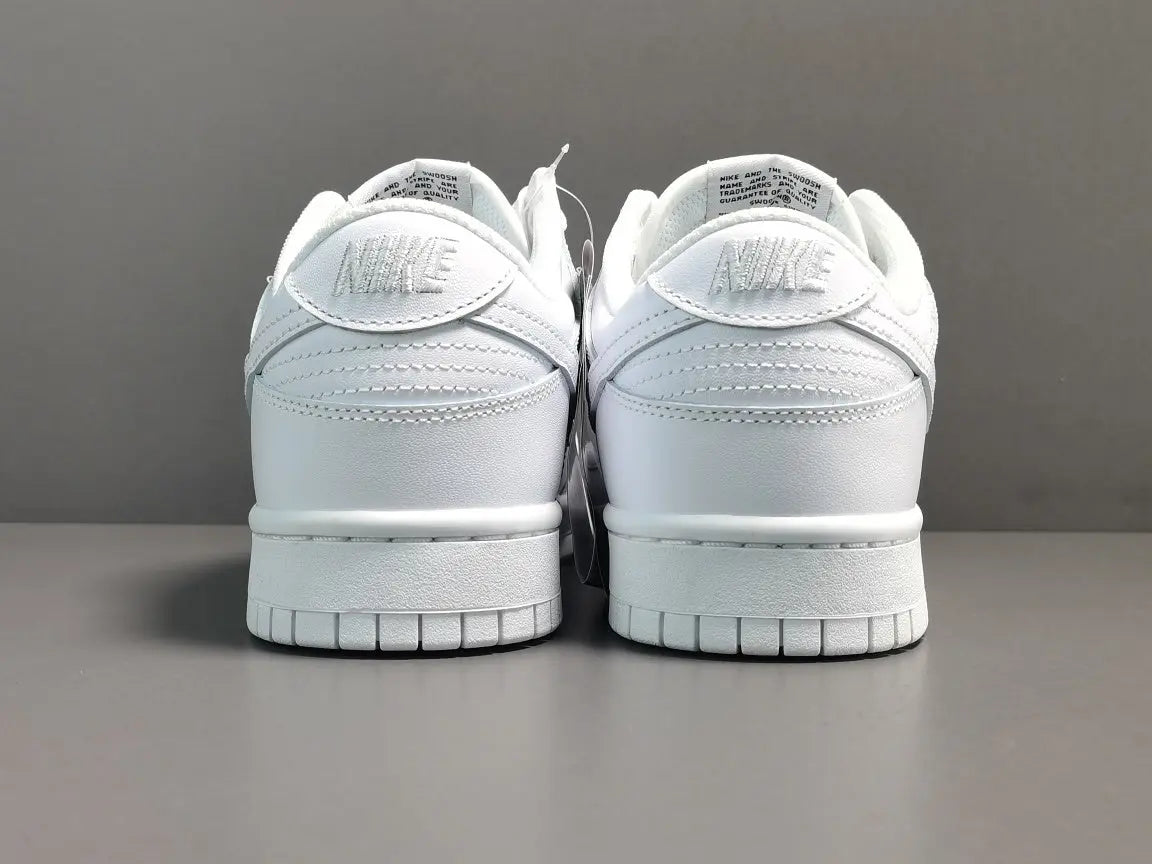 NIKE DUNK x TRIPLE WHITE Replico